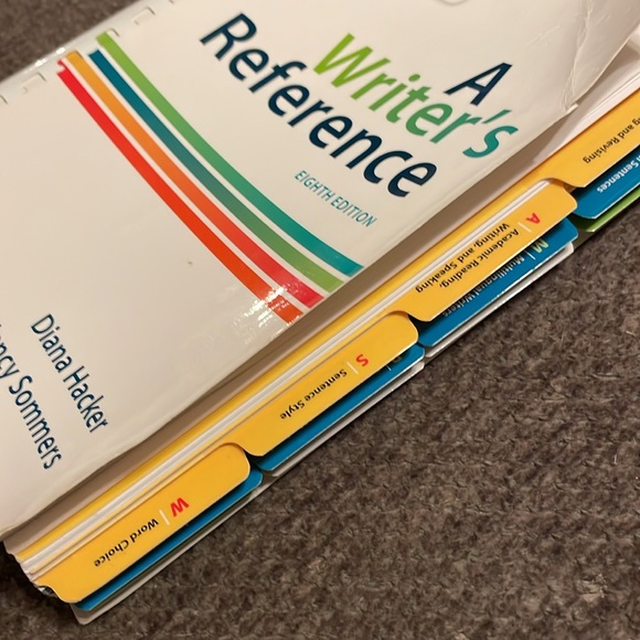 A Writers Reference, eighth edition, my Diana hacker and Nancy  Sommers , book - Picture 9 of 10